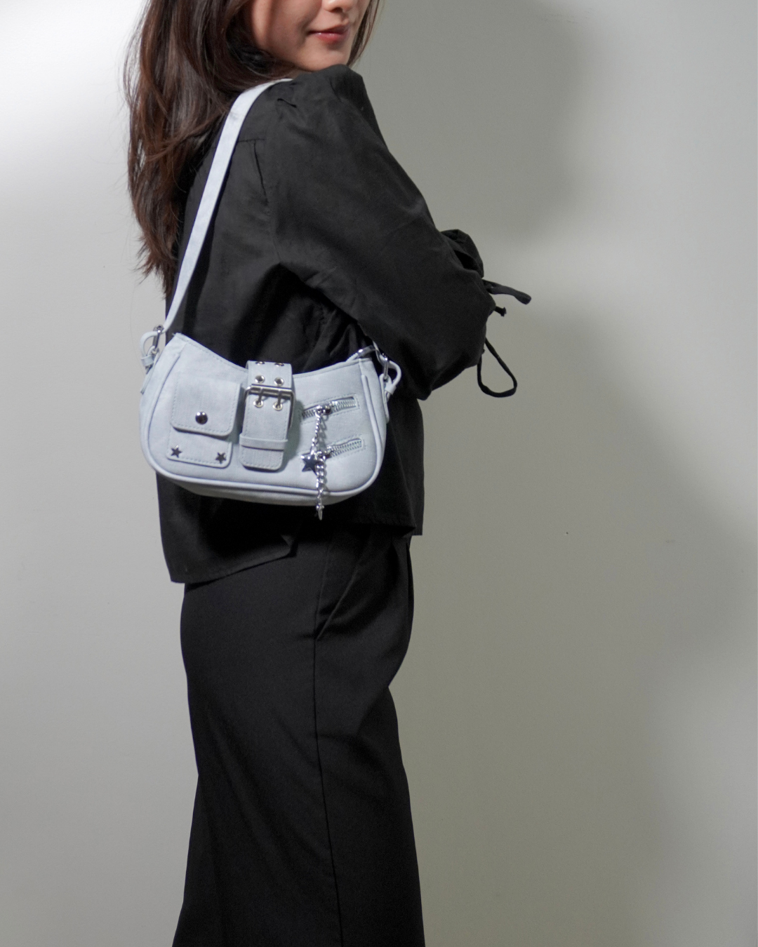 Shoulder bags